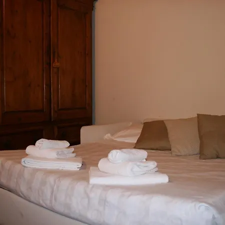 Allegri Apartment *